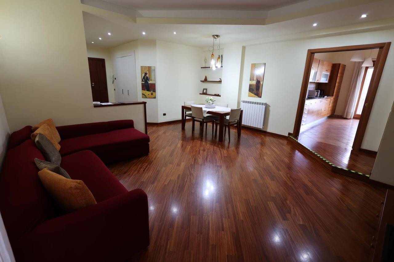Casa Diocleziano Apartment Naples Luaran gambar